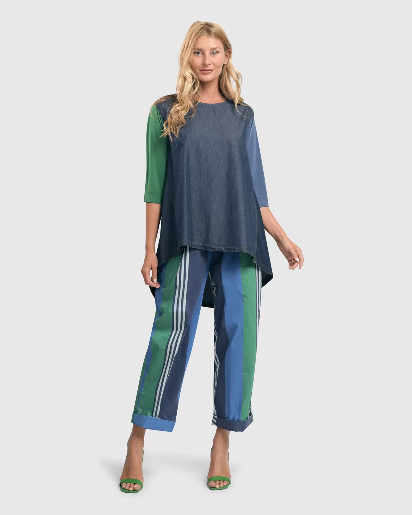 * Shirts>Alembika. Fresh Colorblock Hi-Lo Tunic Top. Denim
