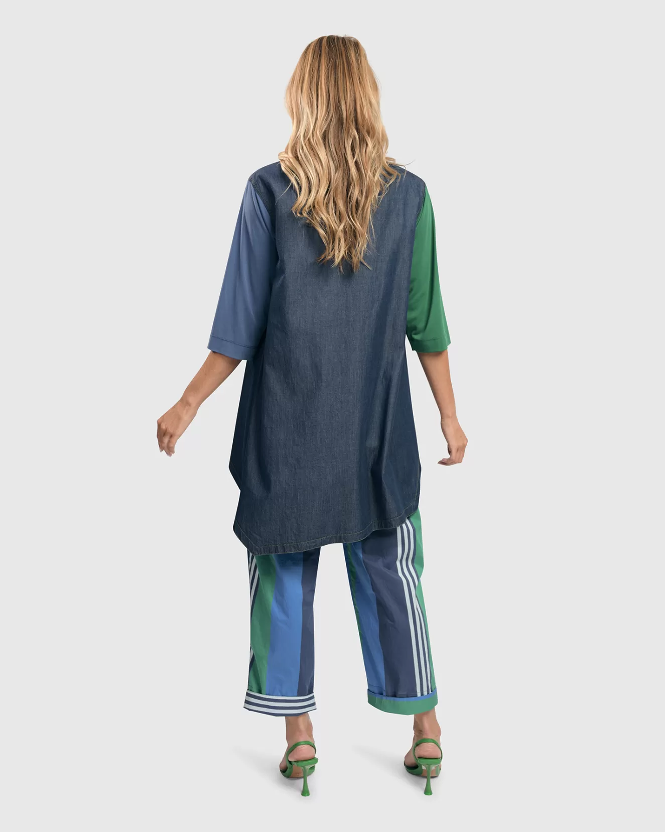 * Shirts>Alembika. Fresh Colorblock Hi-Lo Tunic Top. Denim