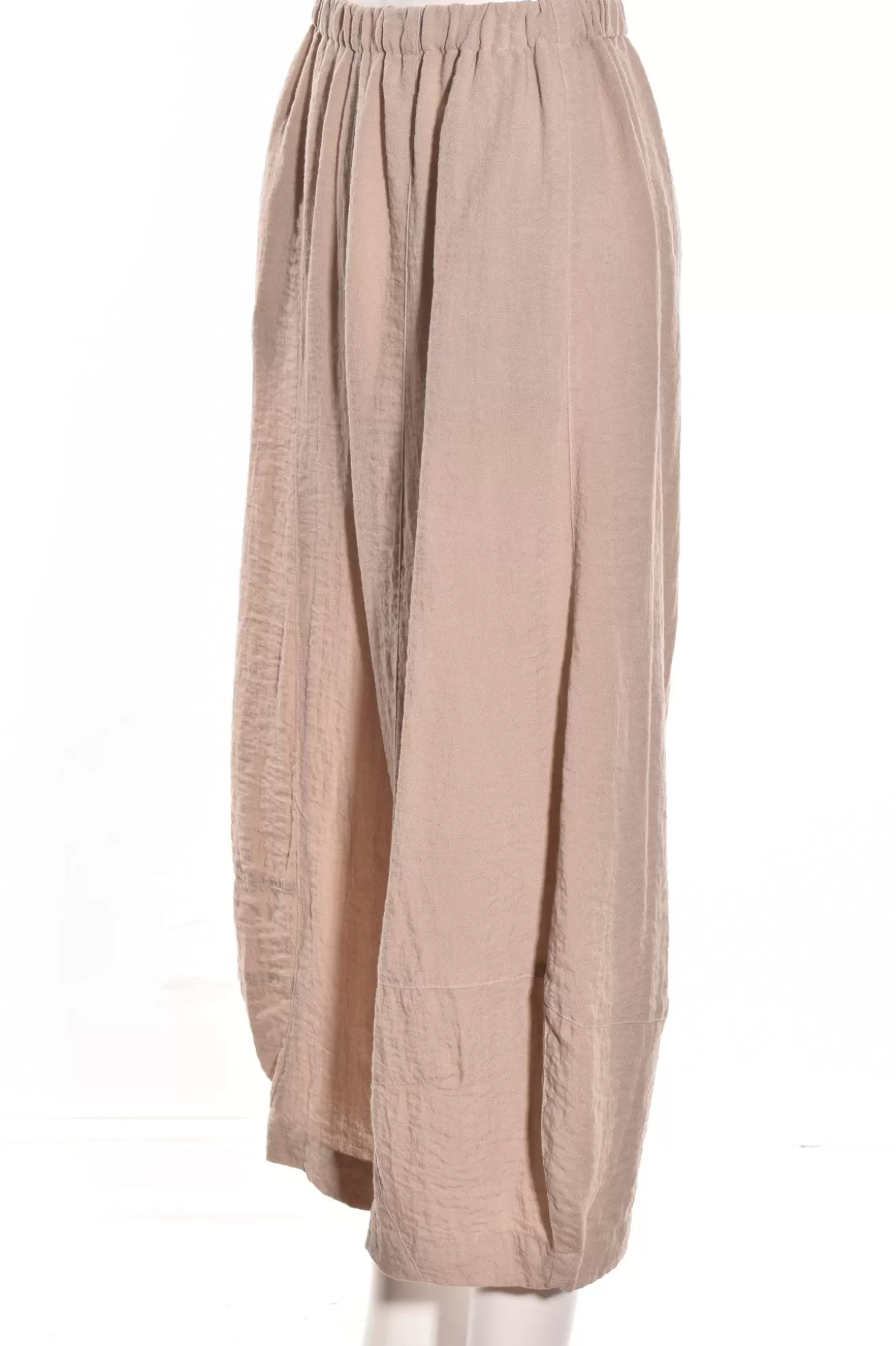 * Pants>Gerties. Eleven Stitch Design. Moon Shadow Tucked Hem Pant In Crinkle Fabric. Moon-Shadow